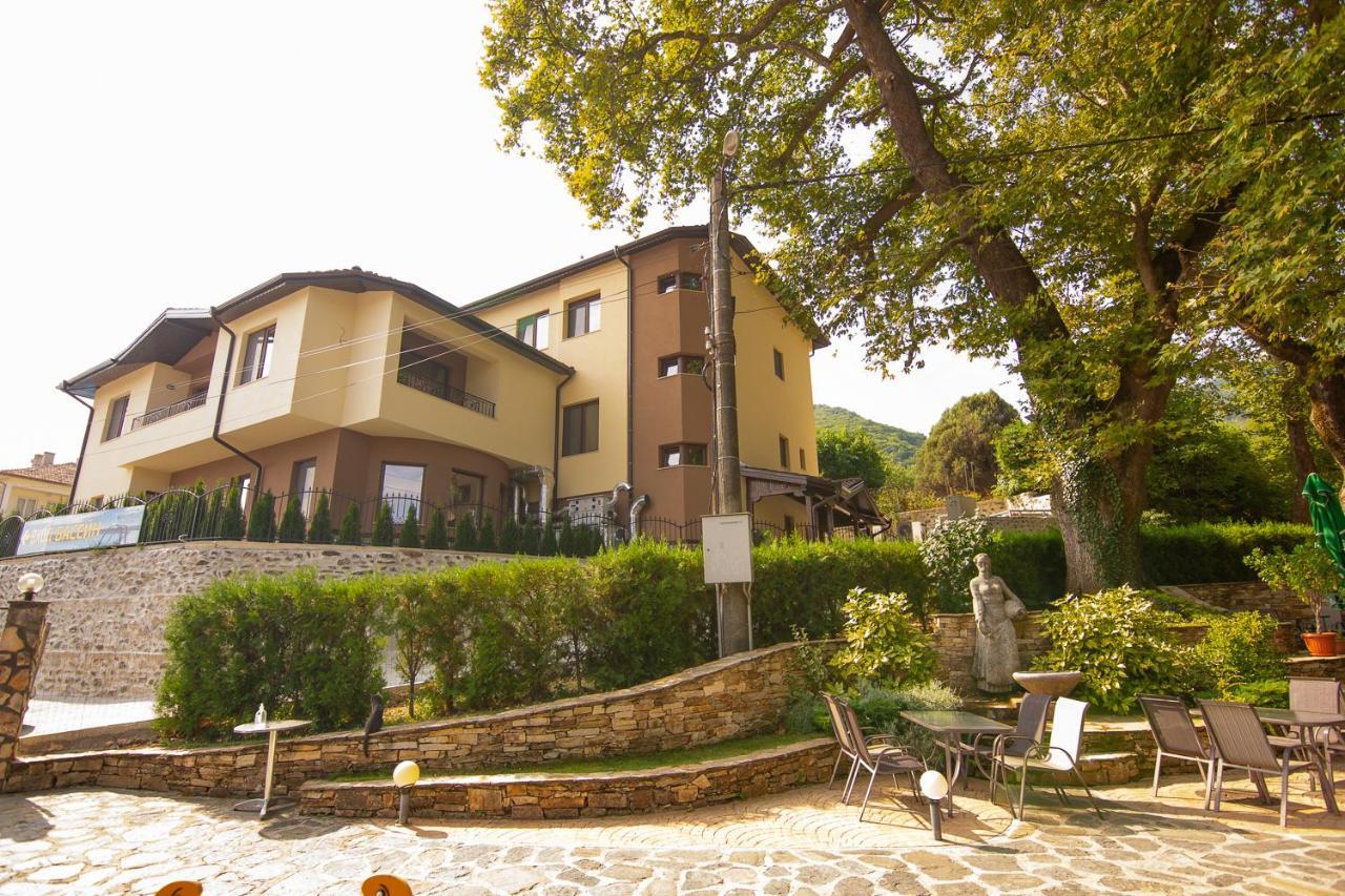 Eco Hotel Momata Kolarovo Luaran gambar