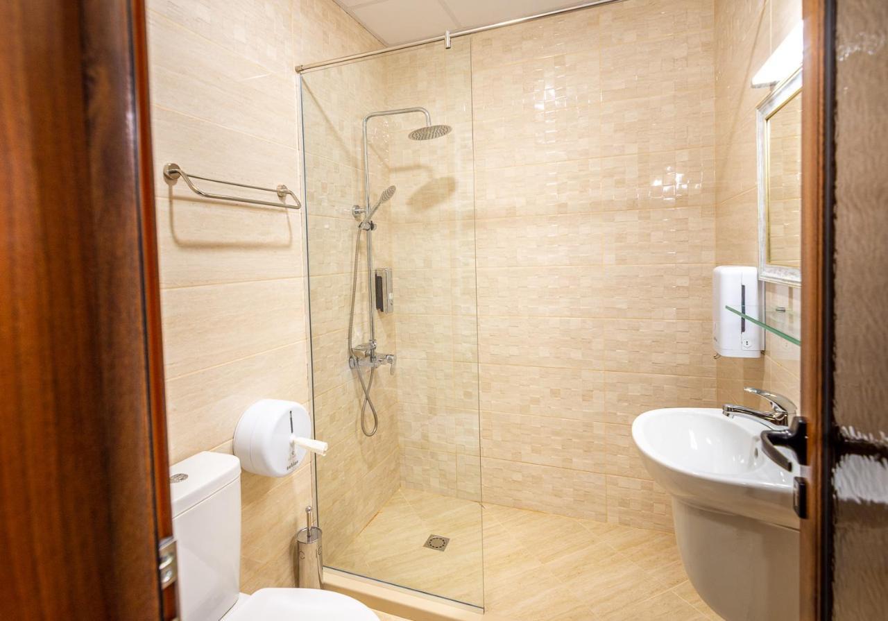 Eco Hotel Momata Kolarovo Luaran gambar