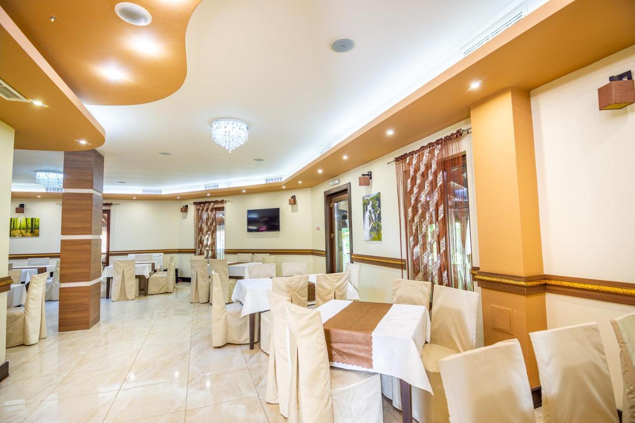 Eco Hotel Momata Kolarovo Luaran gambar