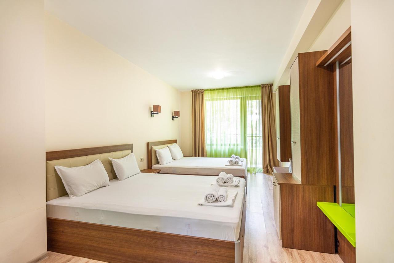 Eco Hotel Momata Kolarovo Luaran gambar
