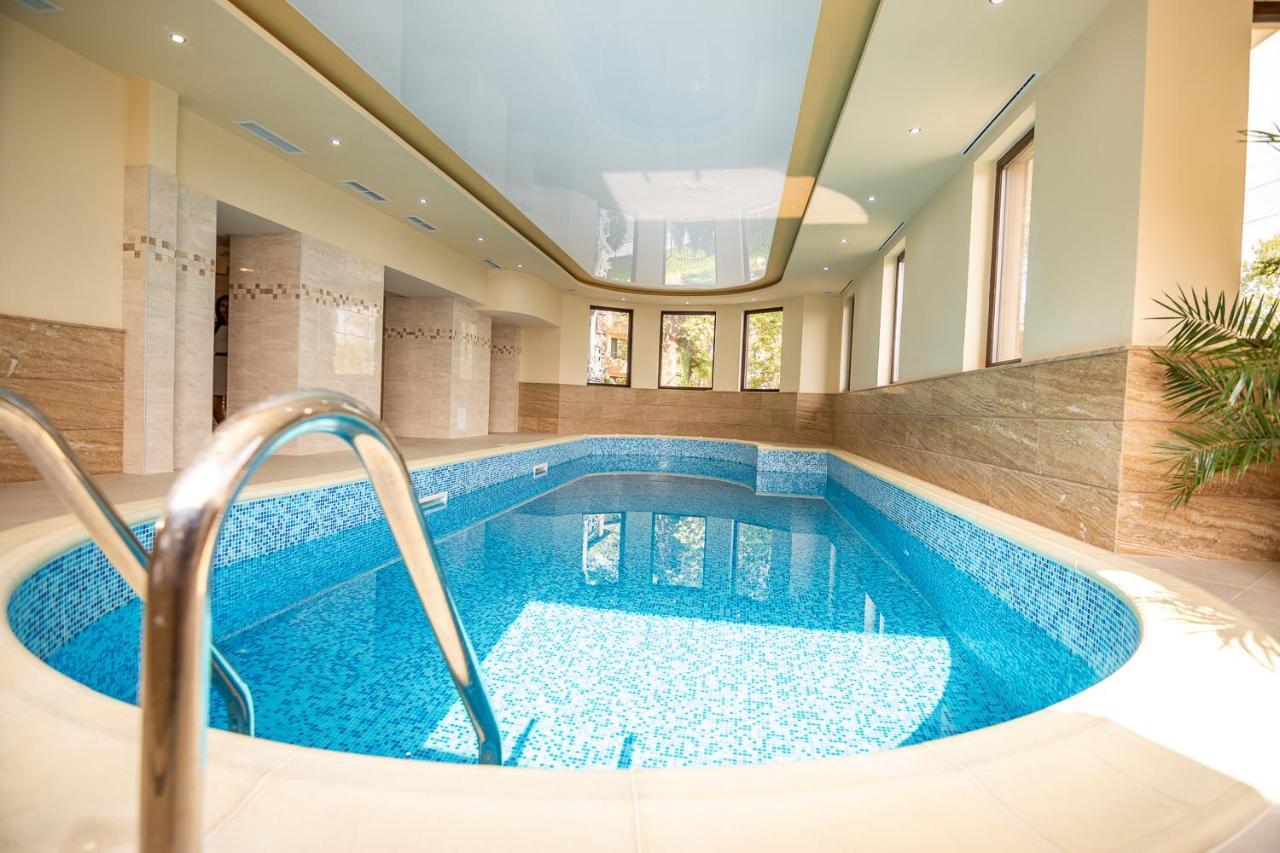 Eco Hotel Momata Kolarovo Luaran gambar