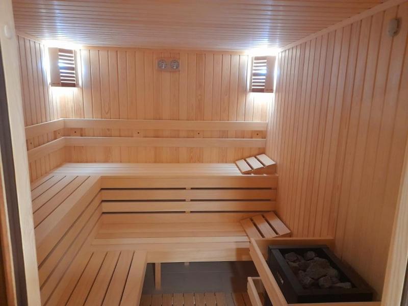 Eco Hotel Momata Kolarovo Luaran gambar