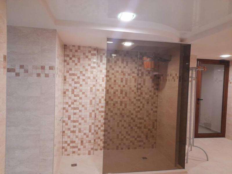 Eco Hotel Momata Kolarovo Luaran gambar