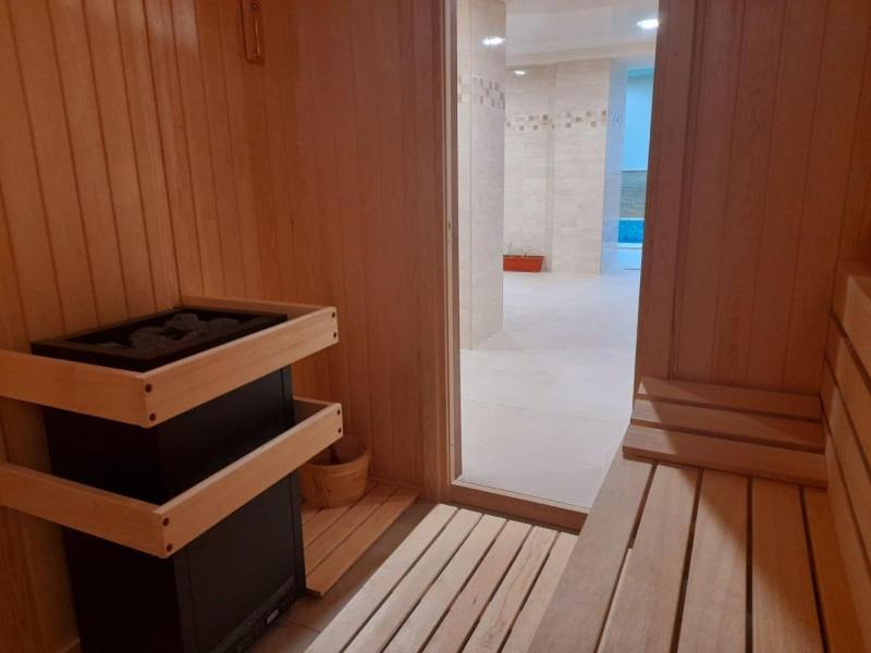 Eco Hotel Momata Kolarovo Luaran gambar